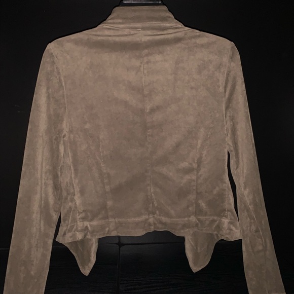 Cute suede blazer - Picture 2 of 3